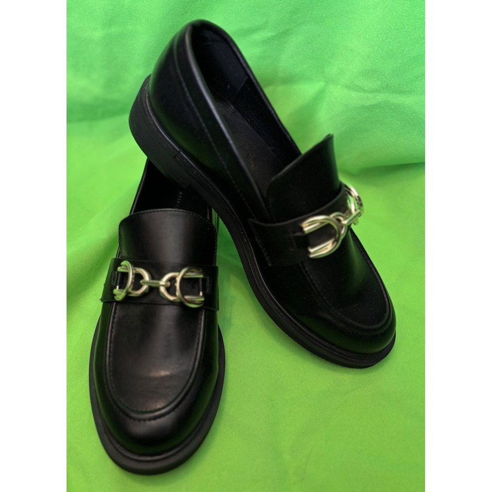 American Eagle Black Loafer Gold Chain Detail Size 9 NWOB Casual